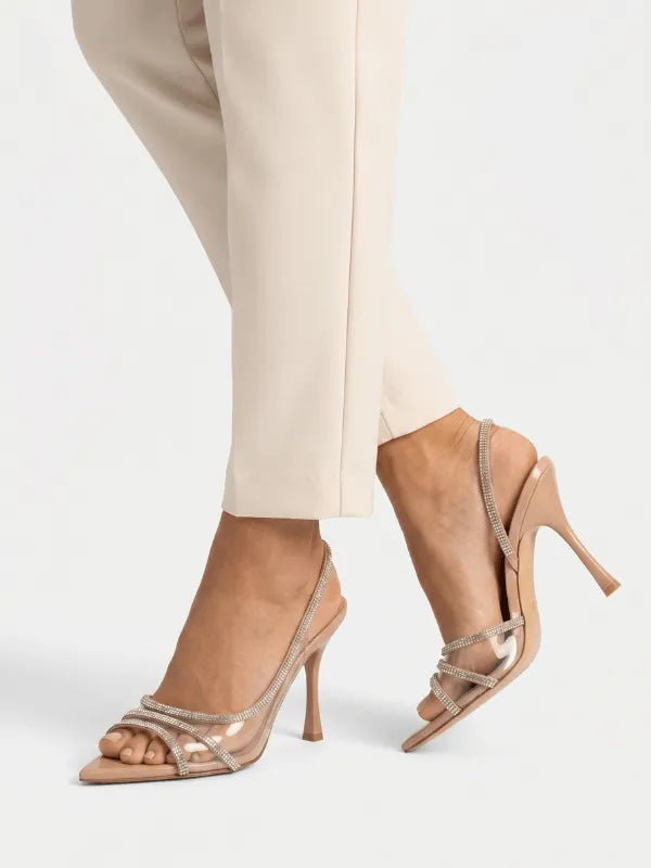 Valery Slingback